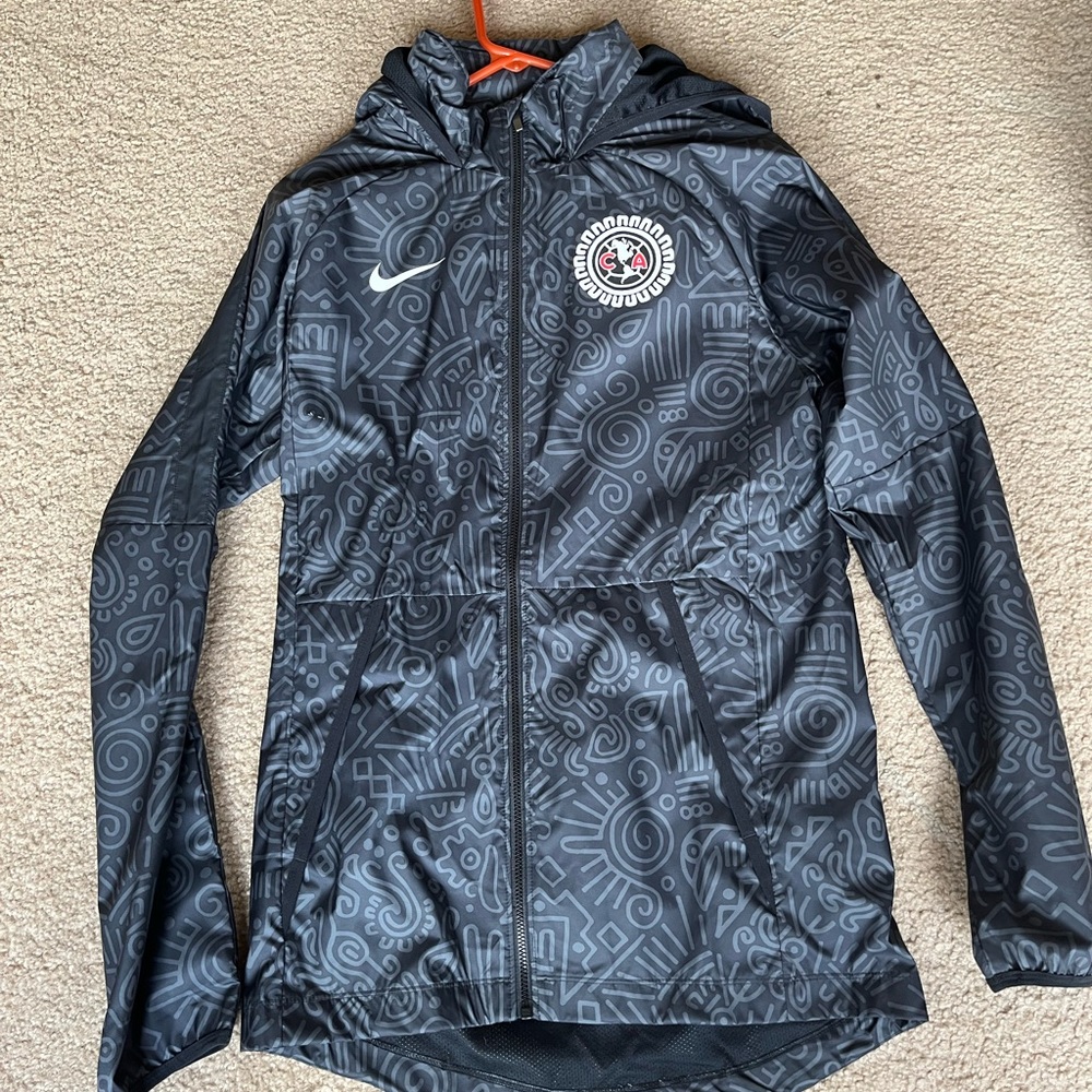 nike club america windbreaker